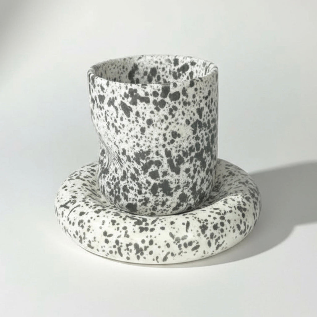 Thumb Hug Cup & Saucer